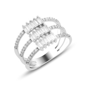 TRIPLE ROW BAGUETTE STONE RING