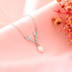 PEARL FIGURE ZIRCON NECKLACE - 2